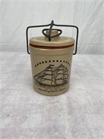 Vtg Yankee Clipper Stoneware 5oz Tobacco Jar