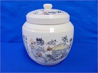Oriental Decorated Porcelain Ginger Jar