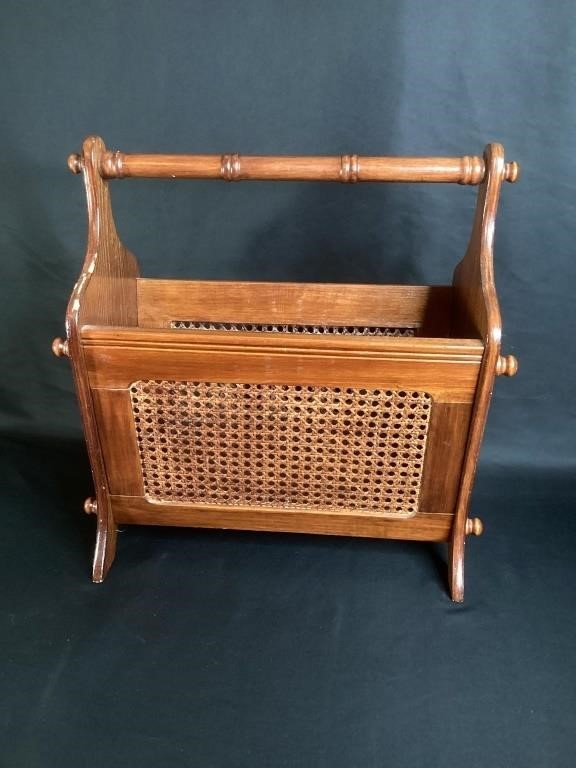 Wood Magazine Rack with Weaved Sides