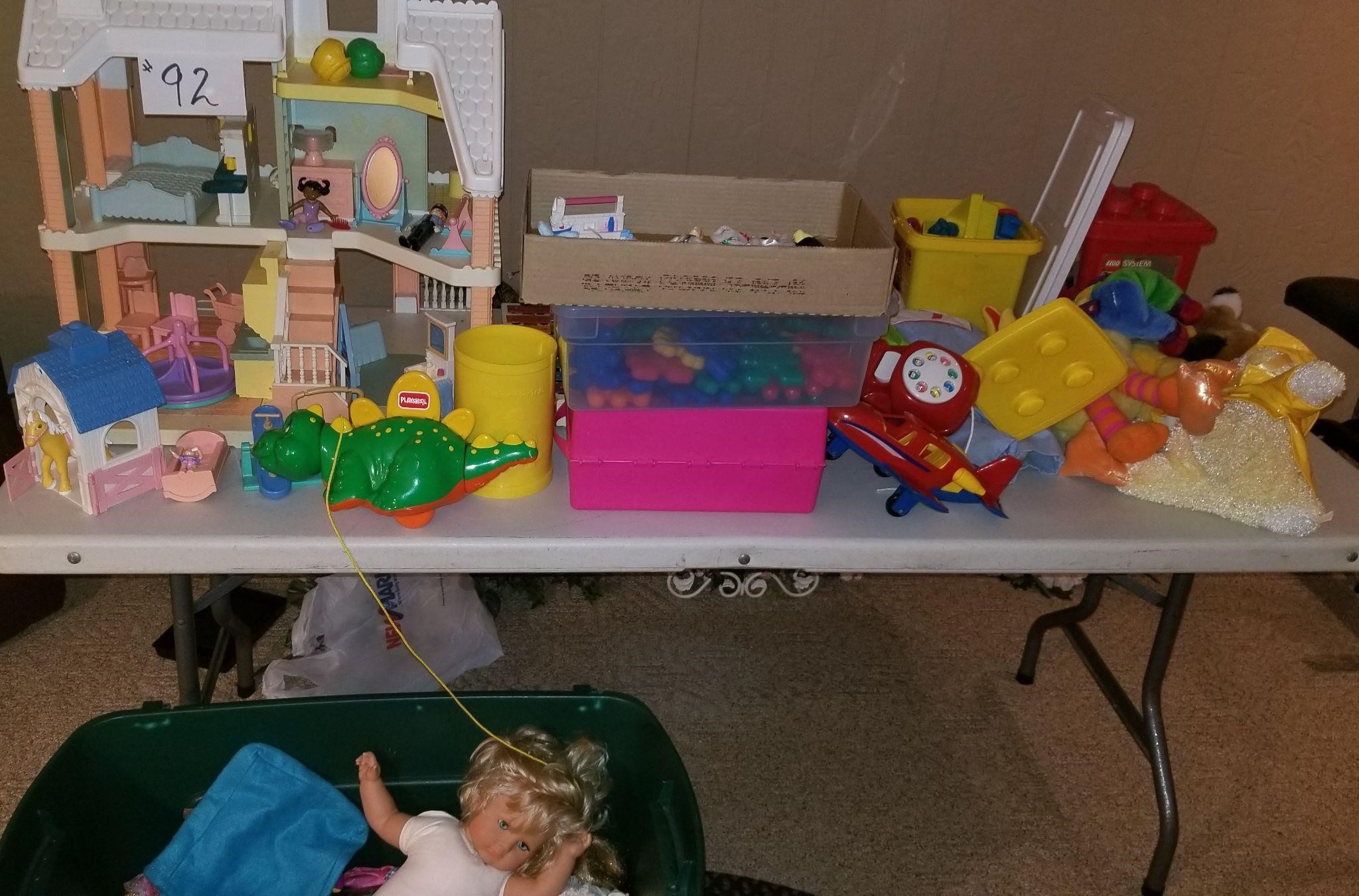 Table Full of Toys, Doll House, Dolls, Barbie &