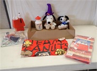 VINTAGE SNOOPY ITEMS & OTHER SNOOPY ITEMS
