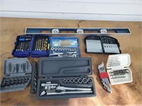 Tool lot level sockets bits and more