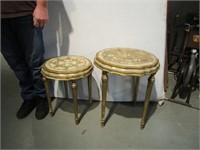 2 Tables rondes dorées