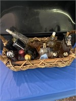 BASKET OF MEN'S AND WOMEN'S COLOGNES