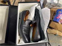 Used Gucci vero Cuoio size 9 black leather shoe