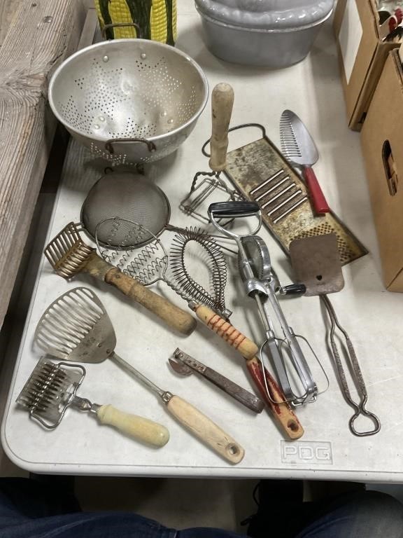 Vintage Kitchen Utensils