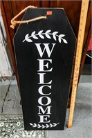 Wood Welcome Sign 32" Tall