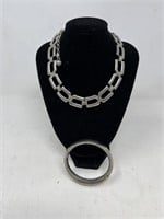 Costume jewelry-chunky chain necklace and cuff