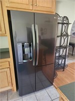 LG Side by Side fridge/freezer w/smart open door