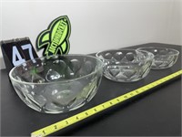 3 Piece Glass Bowl Set