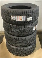 (4) Cooper 235/55R19  Tires Discoverer Enduramax