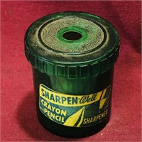 Sharpen Well Crayon Pencil Sharpener (Vintage)
