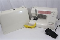Janome Decor "Excel 5018" Sewing Machine W/Pedal
