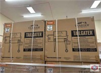 NEW 2 PCs Traeger Tailgater 20 Pellet Grill in