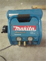 (FOR PARTS) Makita Air Compressor