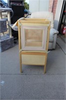 Baby wood step stool