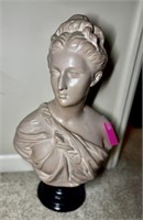 Lady Bust