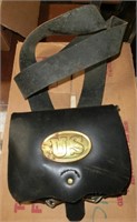 reenactors black leather US ammo sling with tins