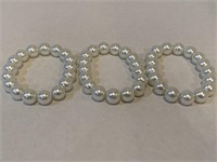 White beaded Pearl lot of 3