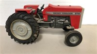 Ertl 1/16 Massey Ferguson 270 Tractor