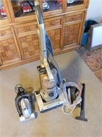 P729- Fantom and Shark Vacuums  Working