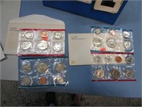 US MINT UNCIRCULATED COIN SETS -- 1979 & 1980
