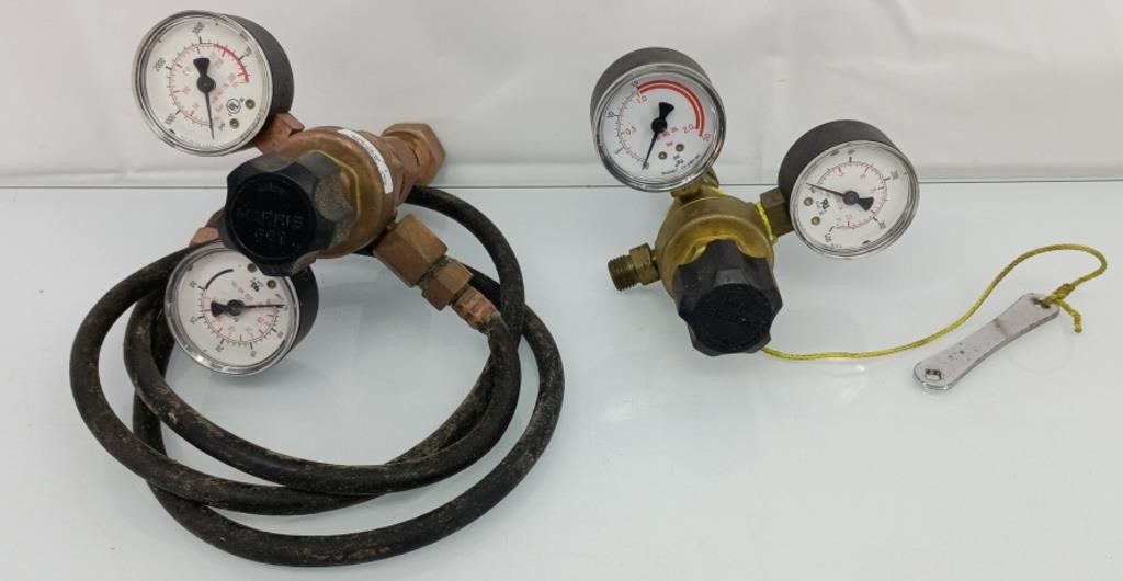 2 sets Oxygen and acetylene gauges w/manifolds
