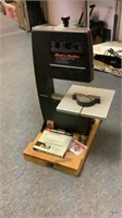 Black & Decker 7 1/2 inch power bandsaw with