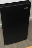 Igloo 3.2 cu. ft. office refrigerator