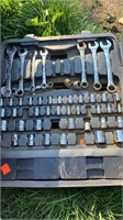 Tool set, impact wrenches