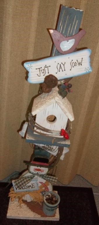 Wooden Snowman Birdhouse Decor