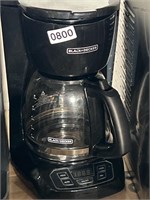 BLACK AND DECKER COFFEE MAKER RETAIL $60