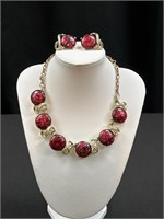 Coro set- necklace and clip on earrings.