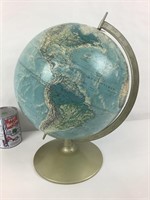 Globe terrestre avec base métallique