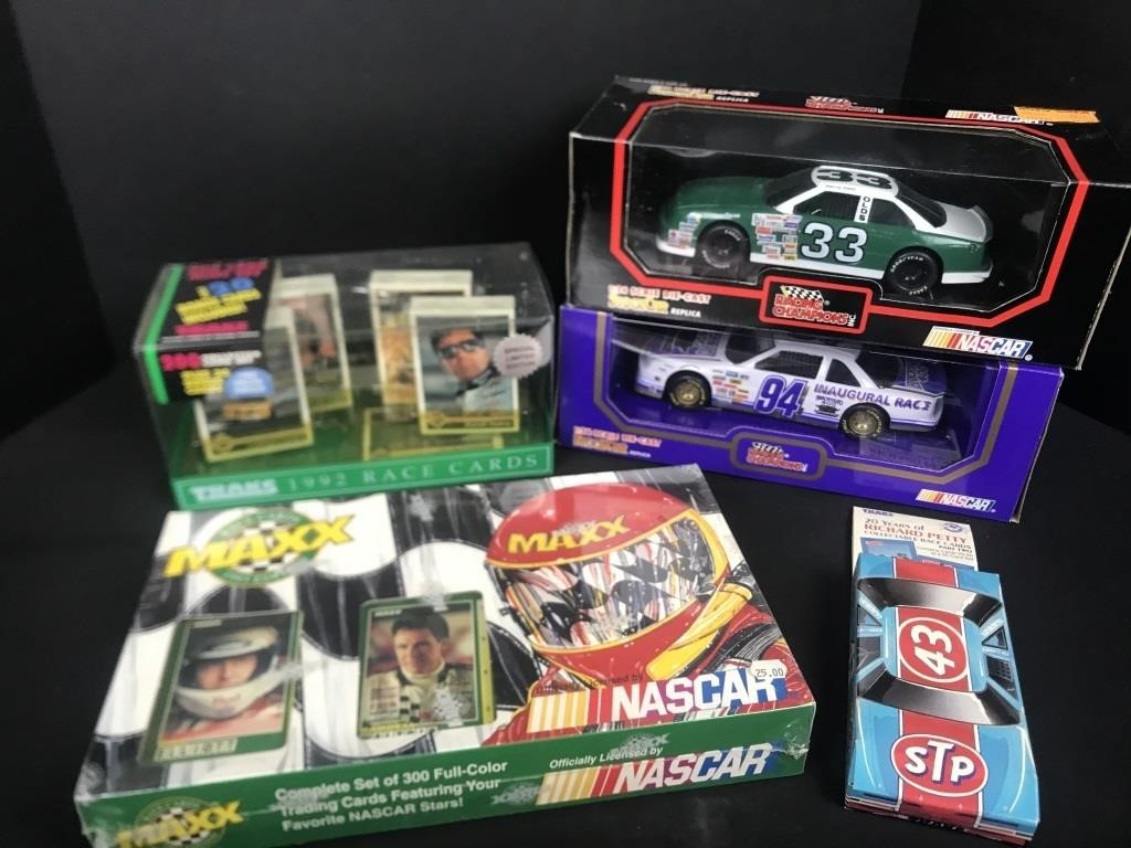 NASCAR trading cards to metal diecast 124 scale