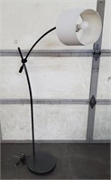 Articulating Floor Lamp