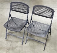 (2) Mighty Lite Folding Plastic Chairs