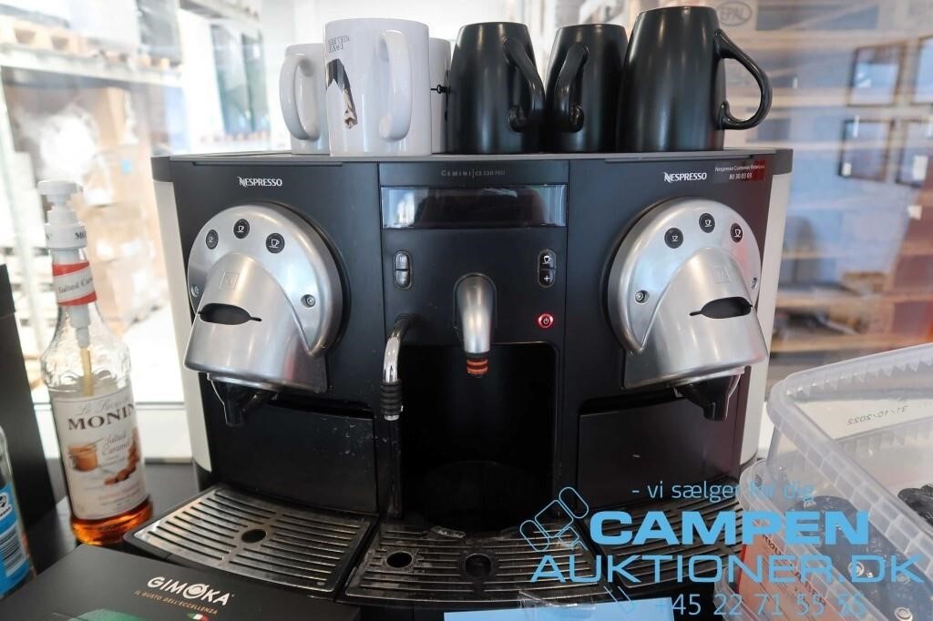 nudler Trin fatning Nespresso Gemini CS 220 Pro kaffemaskine | Campen Auktioner A/S