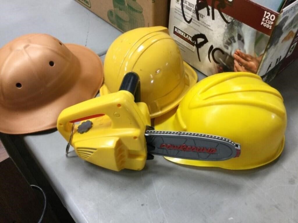 REAL SOUND PLAY CHAINSAW AND HATS