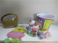Easter Lot - Sign, Bucket, Puppets