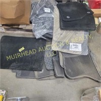 PICKUP FLOOR MATS