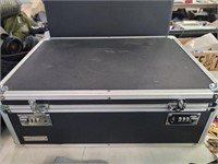 Vaultz  case 18x6x13