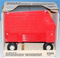 Red and Gray 1/16 Forage Wagon