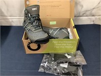 Xero Hiking Boots Size 9 with  Socks 2prs -Ladies