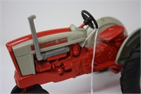 FORD 901 SELECT-O-SPEED TOY TRACTOR