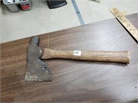 AXE/HATCHET