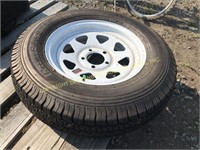 (1) NEW ST 205/75D15 WHEEL & TIRE