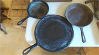 Griswold No 9 Handle Griddle, 2 Cast Iron