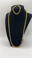 Gold Tone Necklace/Bracelet Set