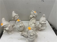 7 cnt of Decorative Gnomes